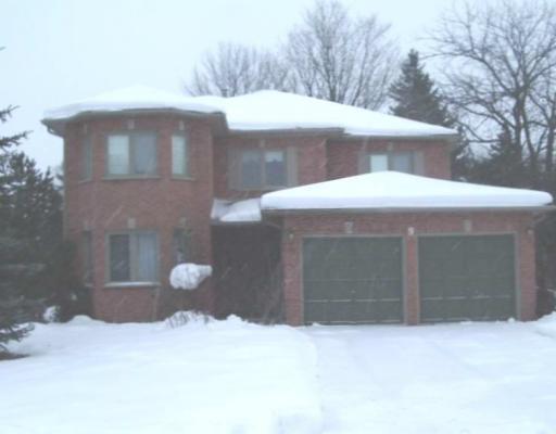 9 Kevin Crt, House detached with 4 bedrooms, 4 bathrooms and null parking in Orillia ON | Image 1