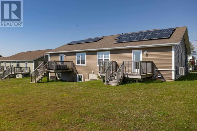 186 Norwood Rd, House semidetached with 2 bedrooms, 1 bathrooms and null parking in Charlottetown PE | Image 2