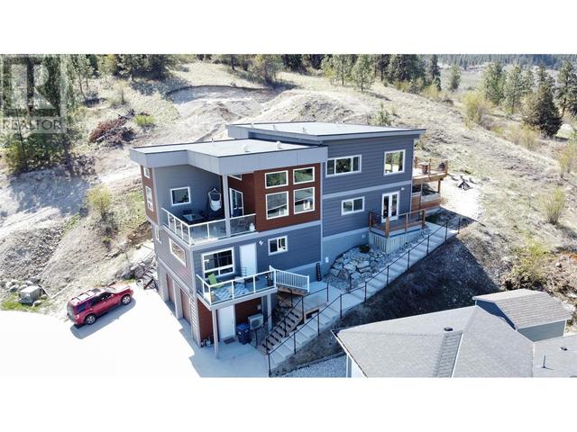 116 - 10903 Dale Meadows Rd, House detached with 5 bedrooms, 3 bathrooms and 2 parking in Summerland BC | Image 2