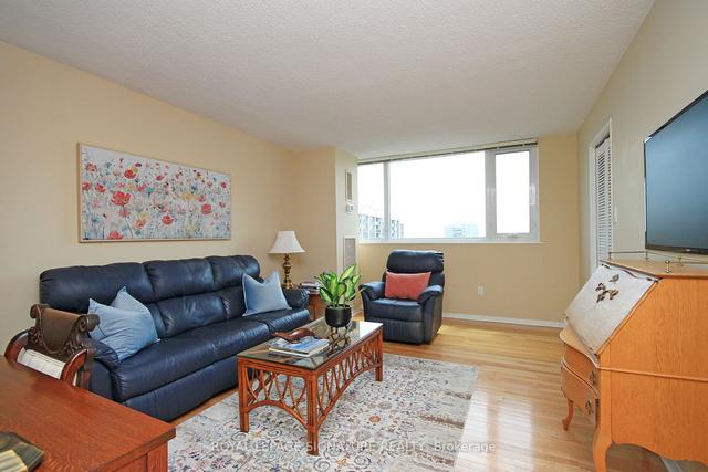 2005 - 75 Wynford Heights Cres, Condo with 3 bedrooms, 2 bathrooms and 2 parking in North York ON | Image 24