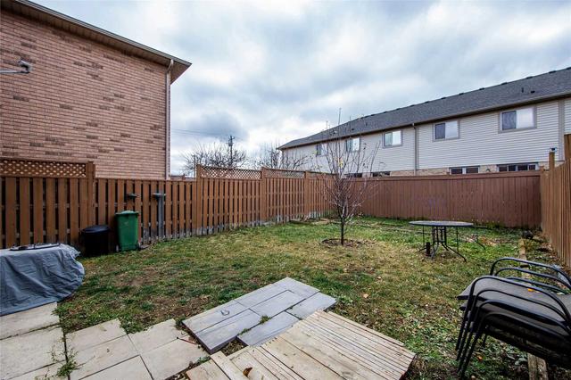 9 Jonathon Crt, House semidetached with 3 bedrooms, 3 bathrooms and 4 parking in Hamilton ON | Image 30