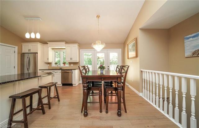 8850 Timberwood Trail, House detached with 3 bedrooms, 3 bathrooms and 10 parking in Grand Bend ON | Image 3