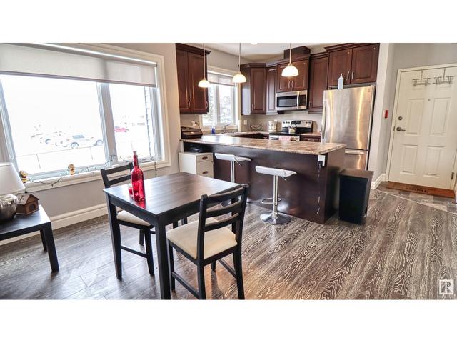 930 11 St, Condo with 1 bedrooms, 1 bathrooms and null parking in Cold Lake AB | Image 5