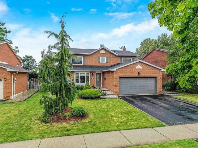 885 Childs Dr, House detached with 3 bedrooms, 4 bathrooms and 6 parking in Milton ON | Image 1