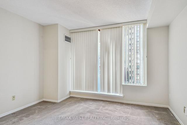 PH-203 - 5785 Yonge St, Condo with 1 bedrooms, 1 bathrooms and 2 parking in North York ON | Image 12