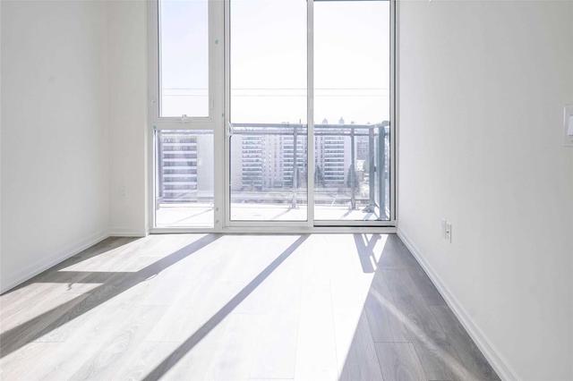 PH-1312 - 3237 Bayview Ave, Condo with 2 bedrooms, 2 bathrooms and 1 parking in North York ON | Image 3