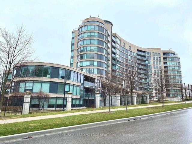 PH204 - 18 Valley Woods Rd, Condo with 3 bedrooms, 2 bathrooms and 1 parking in North York ON | Image 6