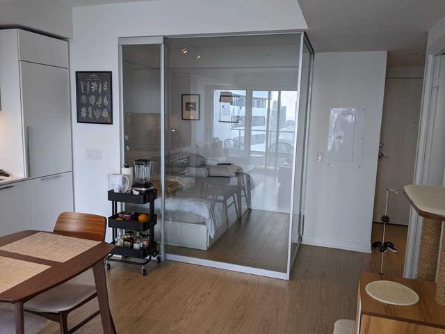 PH17 - 85 Wood St, Condo with 2 bedrooms, 1 bathrooms and 0 parking in Toronto ON | Image 15