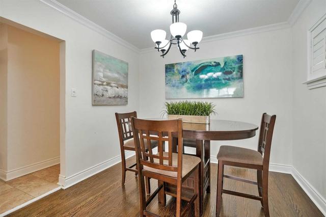 MAIN - 430 Winnett Ave, House detached with 2 bedrooms, 1 bathrooms and 0 parking in York ON | Image 12