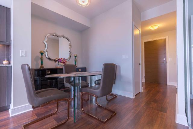 909 - 35 Brian Peck Cres, Condo with 1 bedrooms, 1 bathrooms and 1 parking in East York ON | Image 7