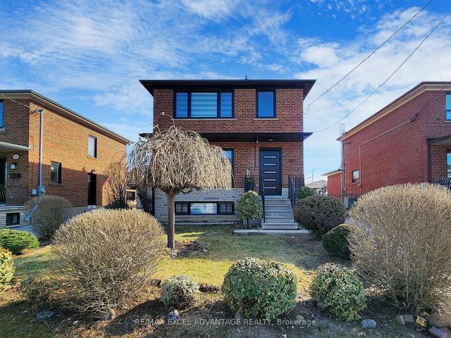 MAIN - 331 Hillmount Ave, House detached with 3 bedrooms, 3 bathrooms and 6 parking in North York ON | Image 29