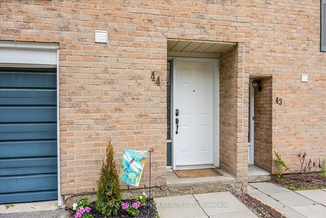 44 - 1133 Ritson Rd N, Townhouse with 3 bedrooms, 2 bathrooms and 2 parking in Oshawa ON | Image 23