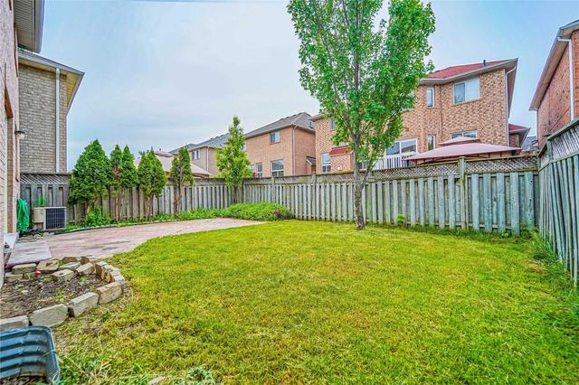 MAIN - 32 Waterdale Rd, House detached with 3 bedrooms, 3 bathrooms and 2 parking in Brampton ON | Image 37