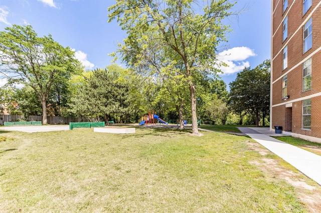 909 - 345 Driftwood Ave, Condo with 2 bedrooms, 1 bathrooms and 1 parking in North York ON | Image 17