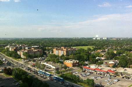 PH202 - 7250 Yonge St, Condo with 2 bedrooms, 2 bathrooms and 1 parking in Thornhill ON | Image 6