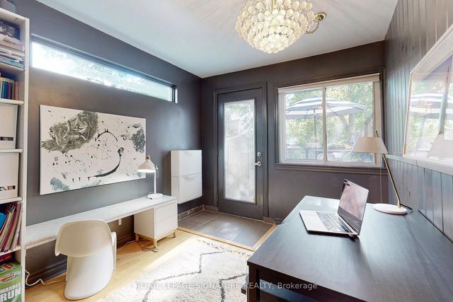 MAIN - 309 Wallace Ave, House semidetached with 3 bedrooms, 2 bathrooms and 0 parking in Toronto ON | Image 3