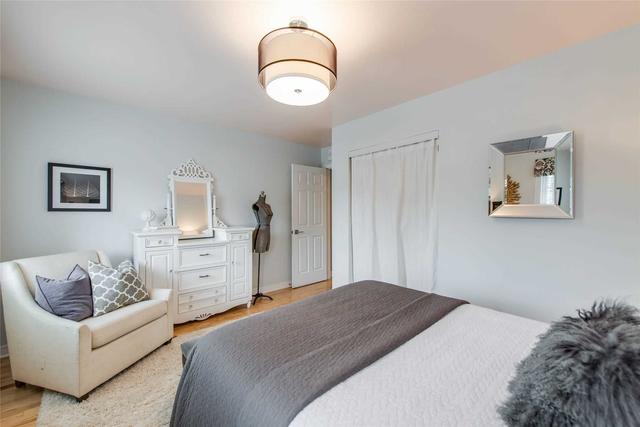 MAIN - 307B Coxwell Ave, House attached with 3 bedrooms, 1 bathrooms and 1 parking in Toronto ON | Image 17