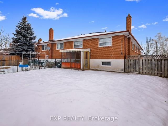 MAIN - 218 Andrew Pk, House semidetached with 3 bedrooms, 2 bathrooms and 2 parking in Woodbridge ON | Image 24