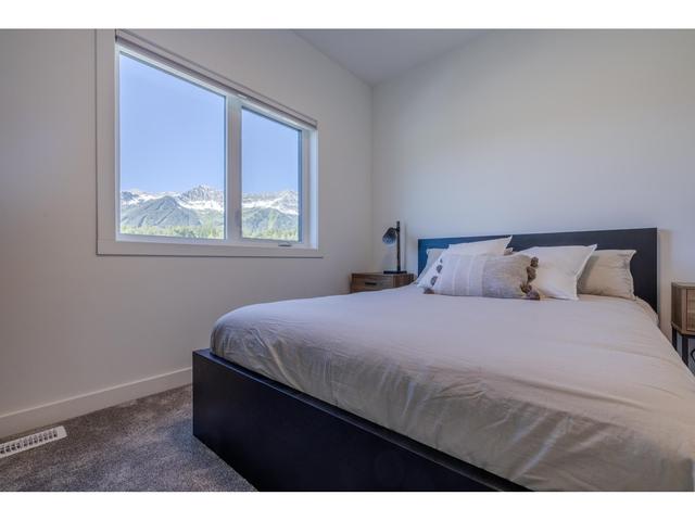 103 - 800 Riverside Way, House attached with 3 bedrooms, 3 bathrooms and 1 parking in Fernie BC | Image 20