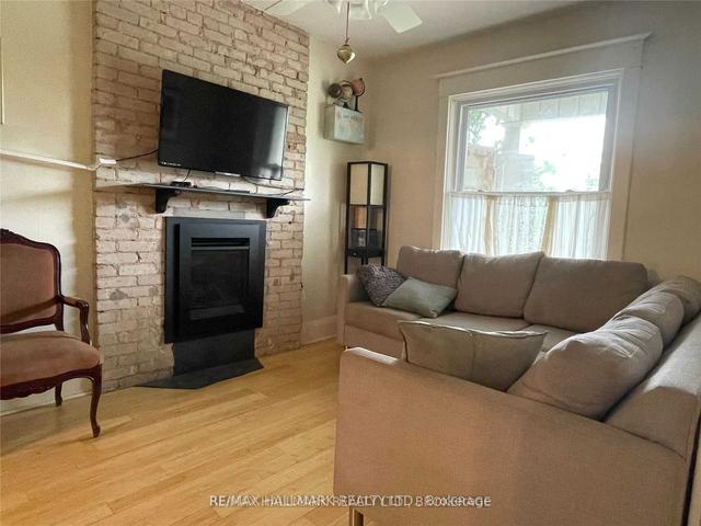 90 Beaver Ave, House semidetached with 3 bedrooms, 2 bathrooms and 0 parking in Toronto ON | Image 29