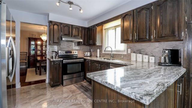 MAIN - 10 Newcastle Cres, House detached with 5 bedrooms, 3 bathrooms and 2 parking in Brampton ON | Image 18