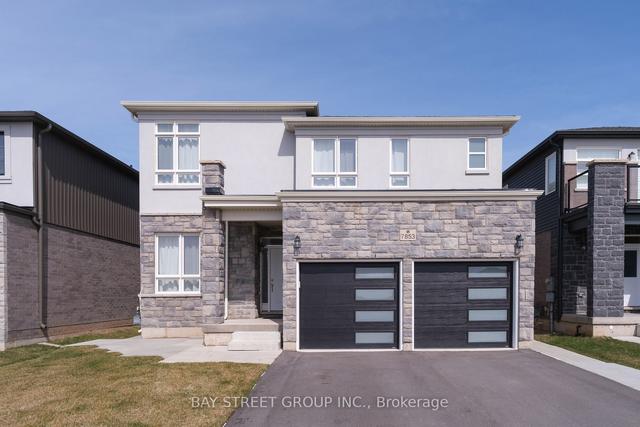 UPPER - 7853 Seabiscuit Dr, House detached with 4 bedrooms, 4 bathrooms and 4 parking in Niagara Falls ON | Image 1