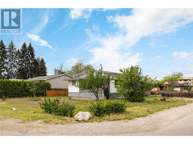 155 Mugford Rd, House detached with 1 bedrooms, 1 bathrooms and null parking in Kelowna BC | Image 9