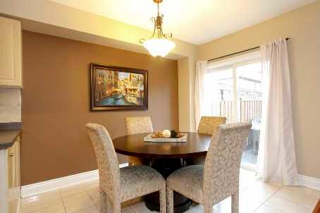 883 Fable Cres, House semidetached with 3 bedrooms, 4 bathrooms and 3 parking in Mississauga ON | Image 3