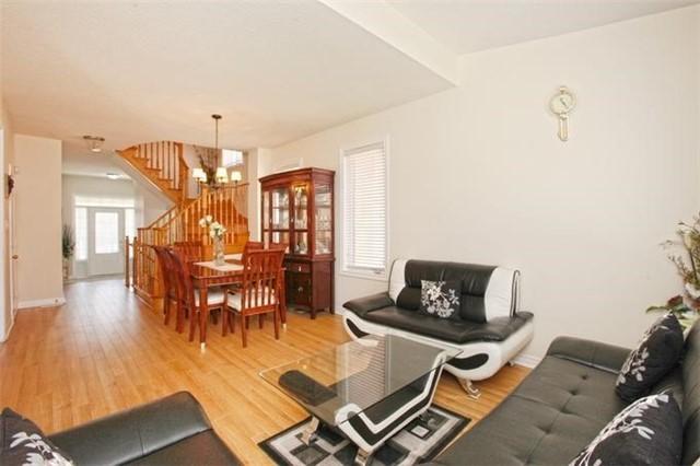 9 Hybrid St, House detached with 4 bedrooms, 3 bathrooms and 2 parking in Brampton ON | Image 7