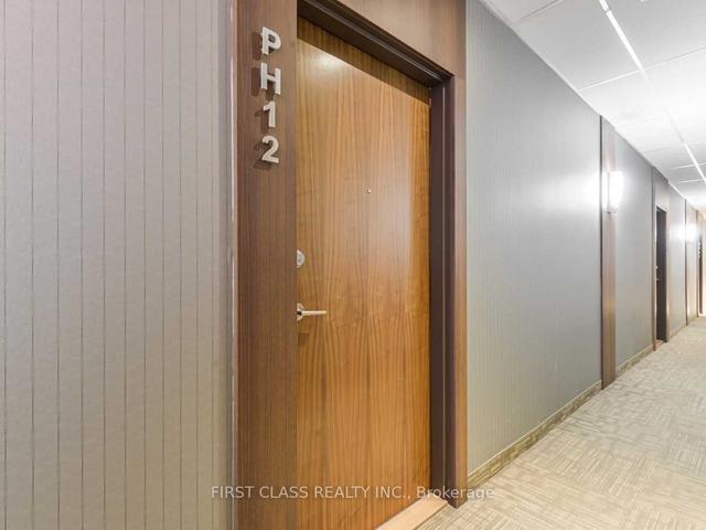 PH12 - 8323 Kennedy Rd, Condo with 1 bedrooms, 1 bathrooms and 1 parking in Unionville ON | Image 2