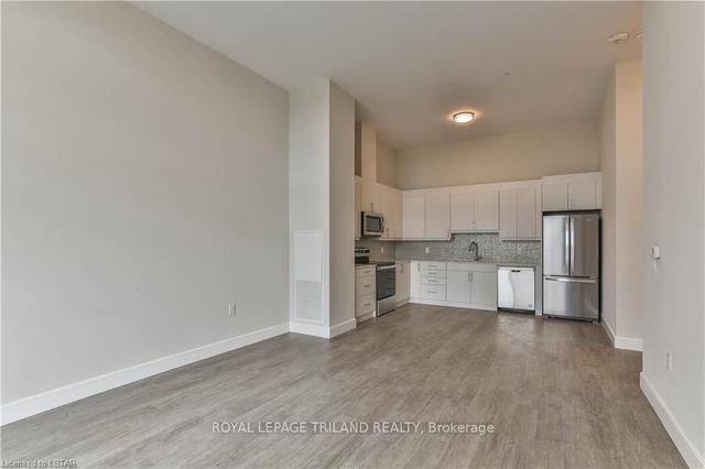 706 - 1600 Hyde Park Rd, Condo with 2 bedrooms, 2 bathrooms and 0 parking in London ON | Image 3