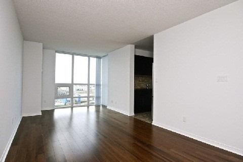 909 - 4900 Glen Erin Dr, Condo with 2 bedrooms, 2 bathrooms and 1 parking in Mississauga ON | Image 5