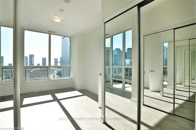PH19 - 38 Cameron St, Condo with 2 bedrooms, 2 bathrooms and 1 parking in Toronto ON | Image 11