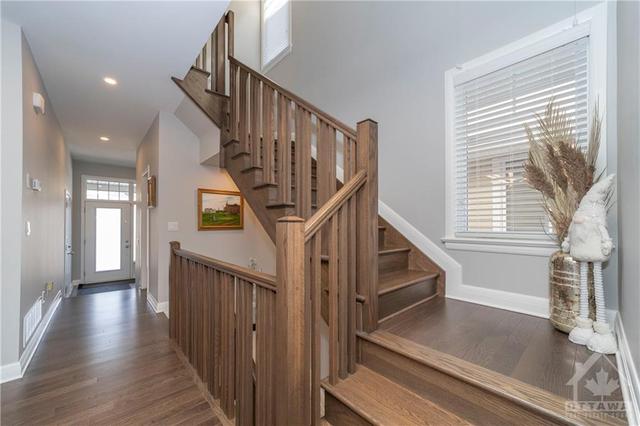 340 Kilspindie Ridge, Townhouse with 3 bedrooms, 4 bathrooms and 2 parking in Ottawa ON | Image 13