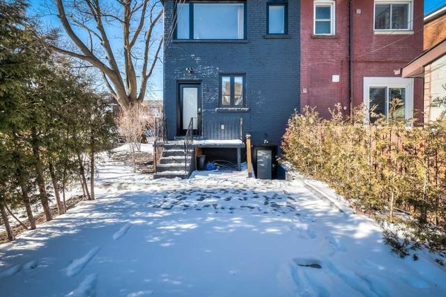 MAIN - 429 Brock Ave, House other with 2 bedrooms, 1 bathrooms and 0 parking in Toronto ON | Image 8