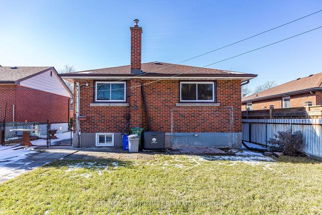 325 E 16th St, House detached with 3 bedrooms, 2 bathrooms and 3 parking in Hamilton ON | Image 27