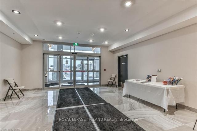 706 - 1600 Hyde Park Rd, Condo with 2 bedrooms, 2 bathrooms and 0 parking in London ON | Image 31