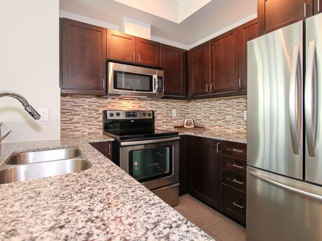 PH1609 - 1235 Bayly St, Condo with 1 bedrooms, 1 bathrooms and 1 parking in Pickering ON | Image 8