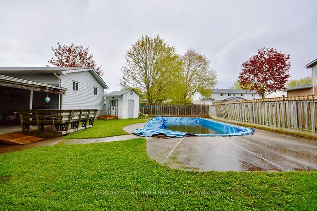 27 South St, House detached with 3 bedrooms, 2 bathrooms and 6 parking in Orillia ON | Image 22
