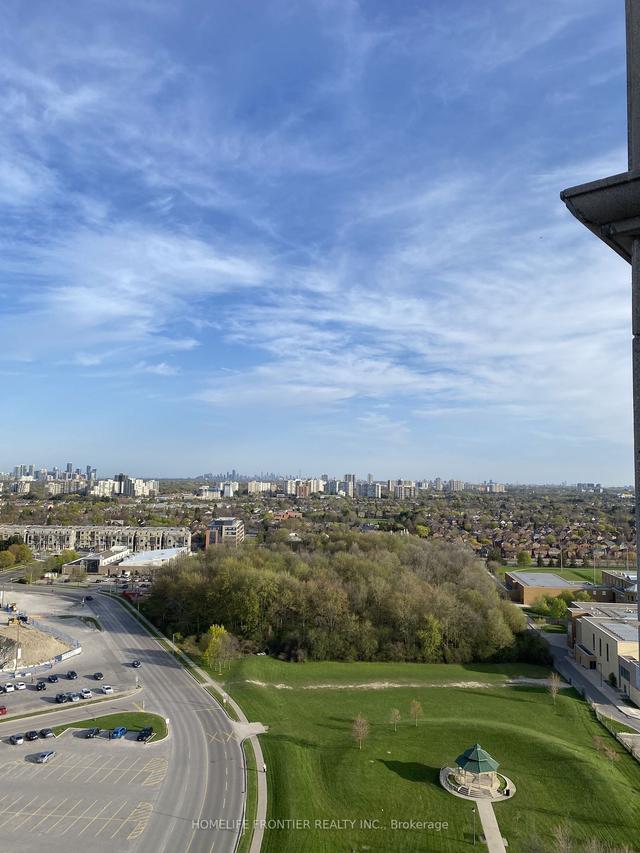 PH03 - 88 Promenade Cir, Condo with 2 bedrooms, 2 bathrooms and 1 parking in Thornhill ON | Image 14