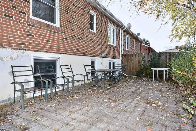 MAIN - 249 Elka Dr, House semidetached with 2 bedrooms, 1 bathrooms and 3 parking in Richmond Hill ON | Image 8