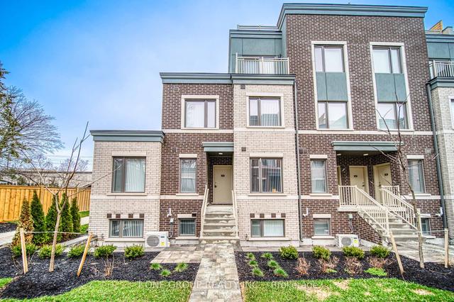 121 - 40 William Jackson Way, Townhouse with 2 bedrooms, 1 bathrooms and 1 parking in Etobicoke ON | Image 1