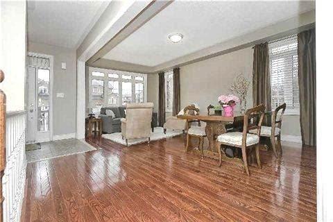 883 Red Deer Ave, House detached with 3 bedrooms, 3 bathrooms and 2 parking in Oshawa ON | Image 3