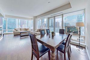 2609 - 180 University Ave, Condo with 2 bedrooms, 3 bathrooms and 1 parking in Toronto ON | Image 3