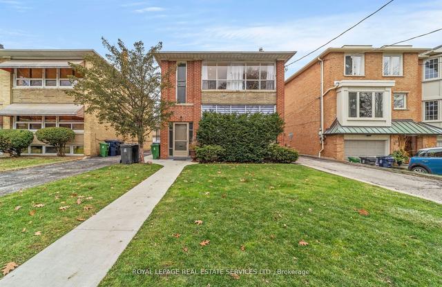 MAIN - 138 Woburn Ave, House detached with 2 bedrooms, 1 bathrooms and 1 parking in Toronto ON | Image 1