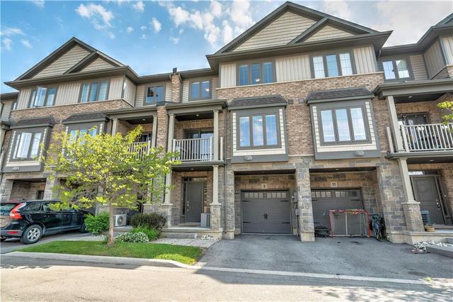 9 Lakewalk Dr, House attached with 2 bedrooms, 1 bathrooms and 1 parking in Stoney Creek ON | Image 1
