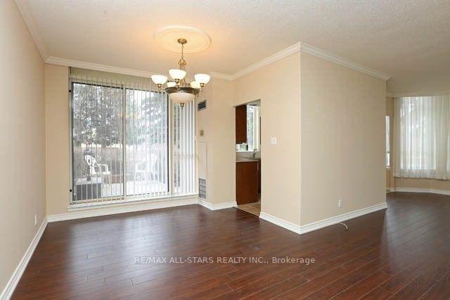 119 - 32 Clarissa Dr, Condo with 2 bedrooms, 2 bathrooms and 2 parking in Richmond Hill ON | Image 12