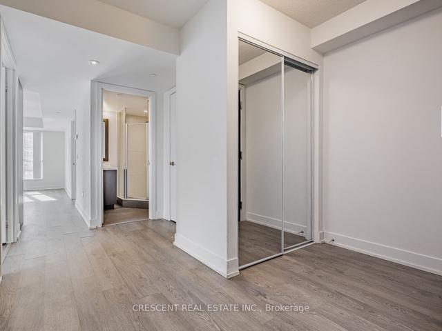 2423 - 9 Mabelle Ave, Condo with 2 bedrooms, 2 bathrooms and 1 parking in Etobicoke ON | Image 23