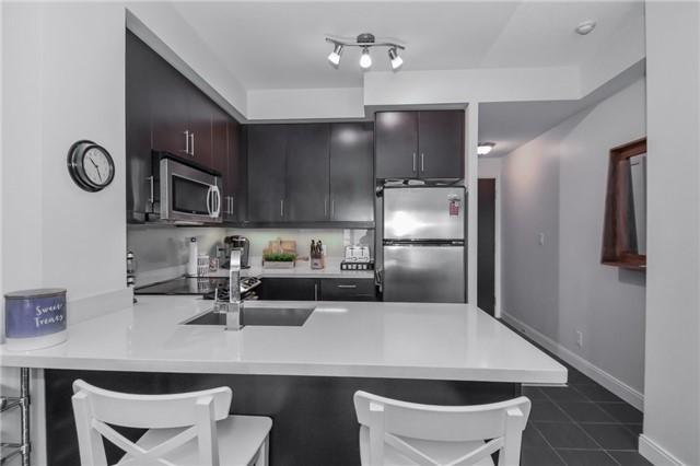 803 - 50 Absolute Ave, Condo with 1 bedrooms, 1 bathrooms and 1 parking in Mississauga ON | Image 4