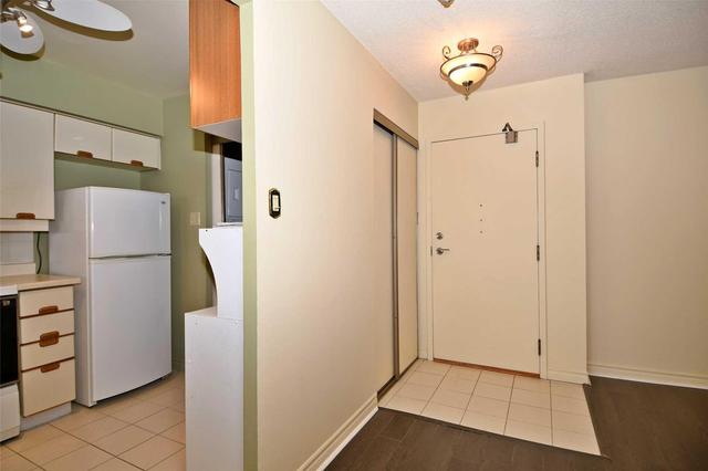 PH15 - 55 Austin Dr, Condo with 1 bedrooms, 1 bathrooms and 2 parking in Unionville ON | Image 5